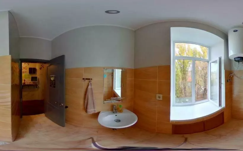 Yourhostel университет