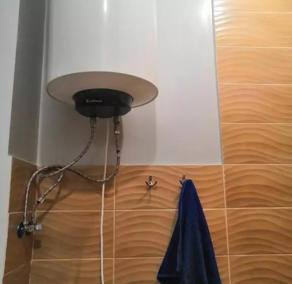 Yourhostel университет