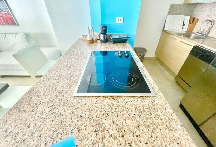 2 Bedroom At The Marbella Towers Beachfront