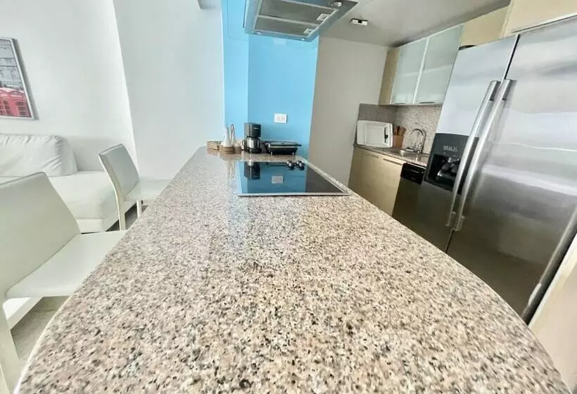 2 Bedroom At The Marbella Towers Beachfront
