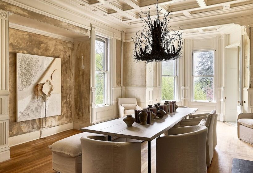 هاستل Blind Tiger Burlington