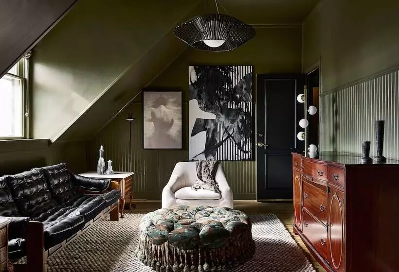 Retkeilymaja Blind Tiger Burlington