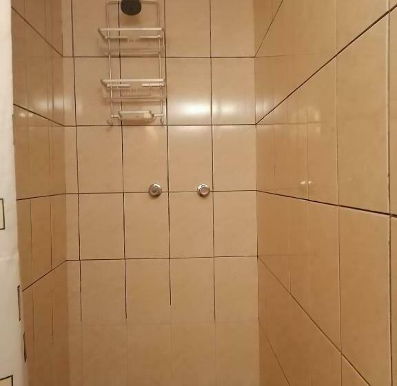 ユースホステル Hospedaje Pilares De Bocapan