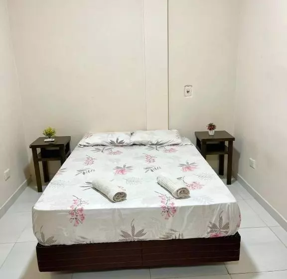 Colibrí Hostel