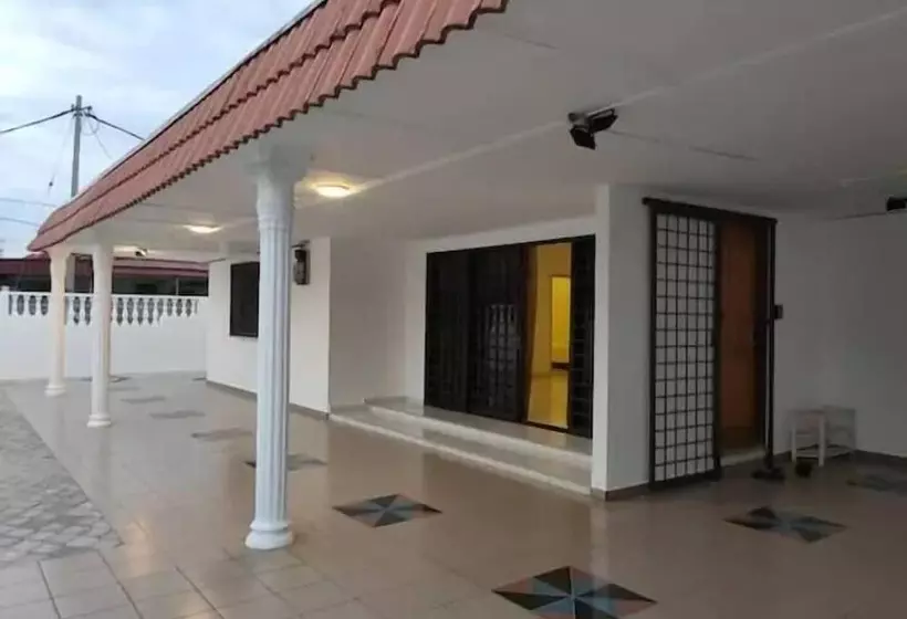Malacca Town Tranquerah Cluster Home