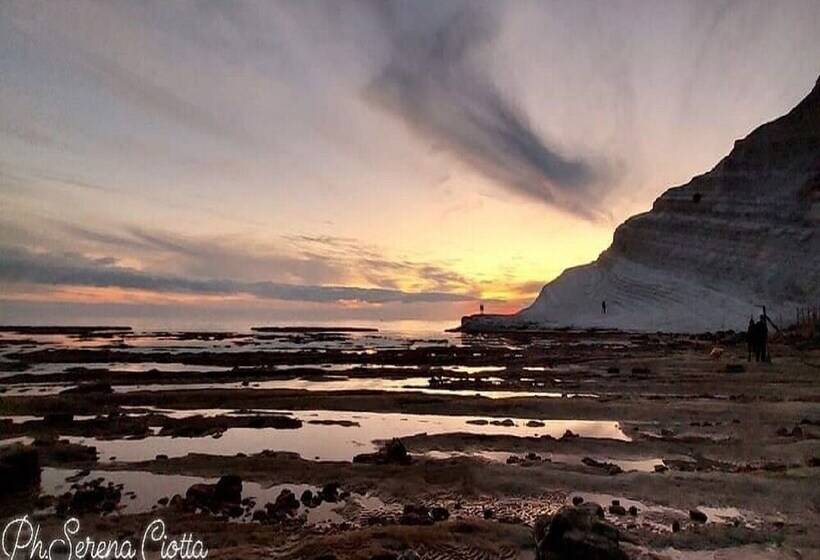 ペンション Casa Villaggio Pirandello