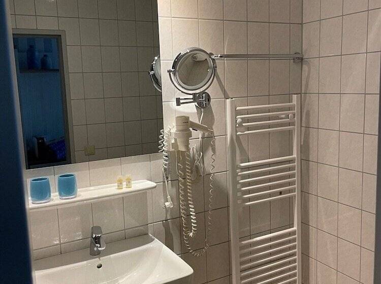 ベッドアンドブレックファースト Meerblau