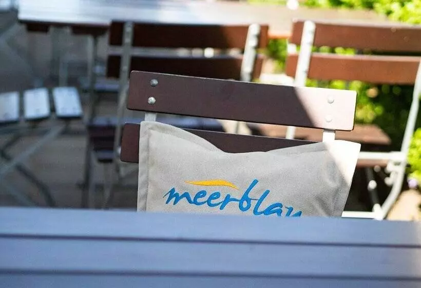 Bed and Breakfast Meerblau