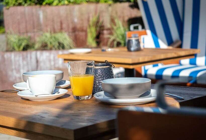 ベッドアンドブレックファースト Meerblau