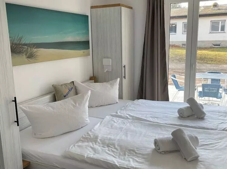 Bed and Breakfast Meerblau