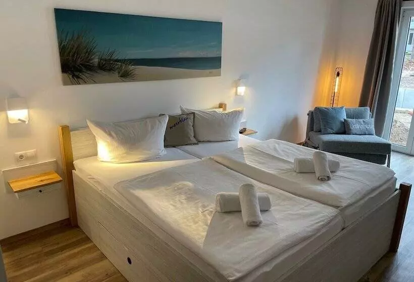 Bed and Breakfast Meerblau