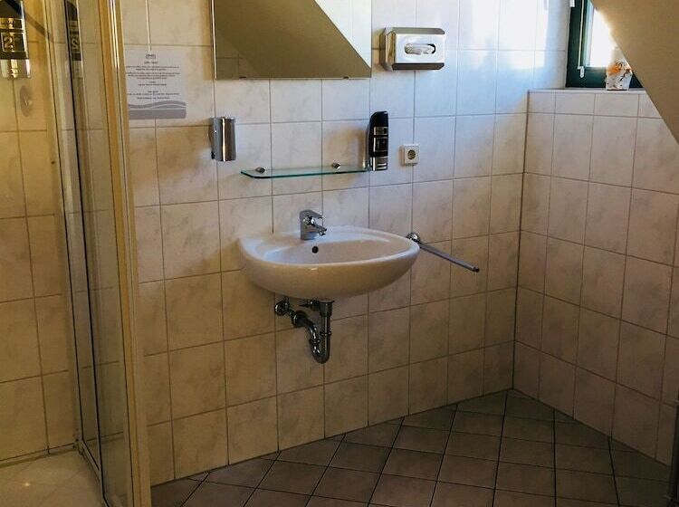 مبيت وإفطار Pension Mandy   Adults Only