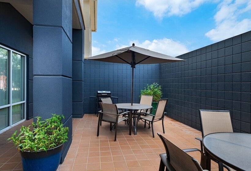 Отель Fairfield Inn And Suites By Marriott Mcallen