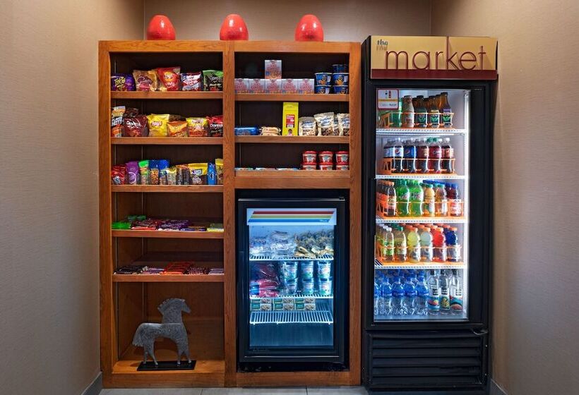 Отель Fairfield Inn And Suites By Marriott Mcallen