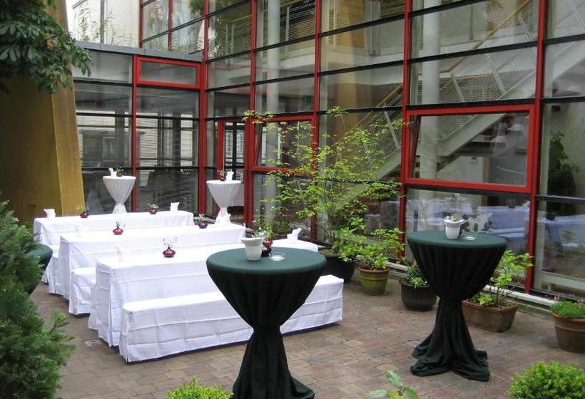 Отель Hôtel Galerie