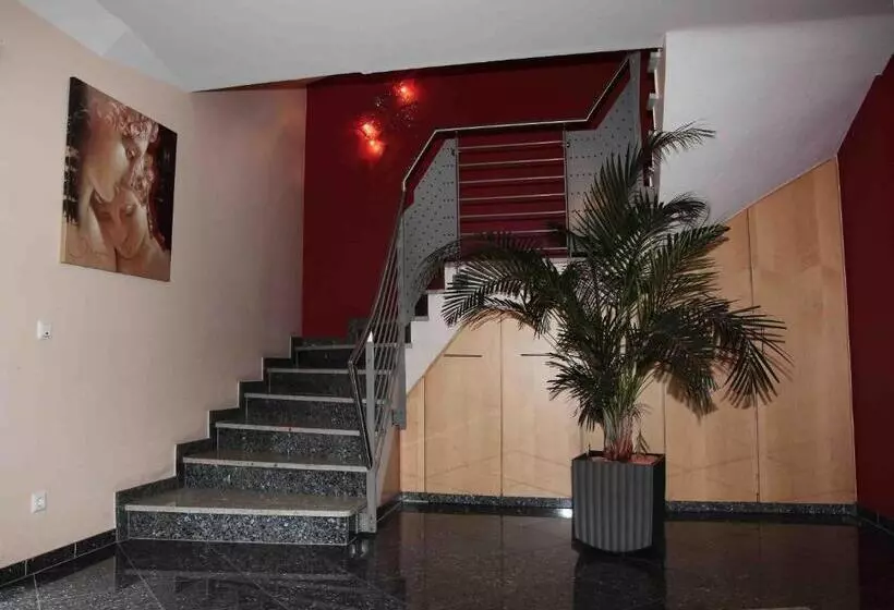 Szálloda La Fontana Costanzo