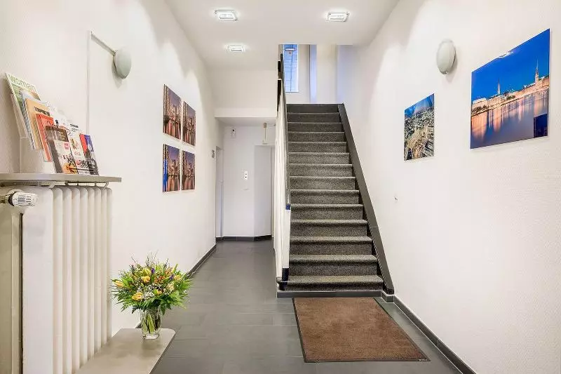 Signature Hotel Astoria