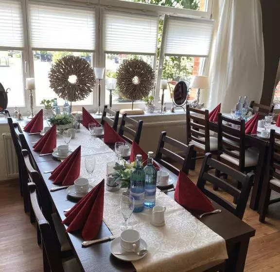 호텔 Zur Eldenburg