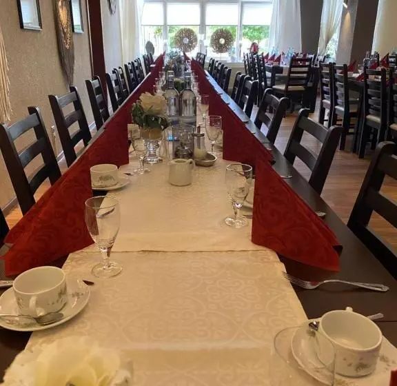 호텔 Zur Eldenburg