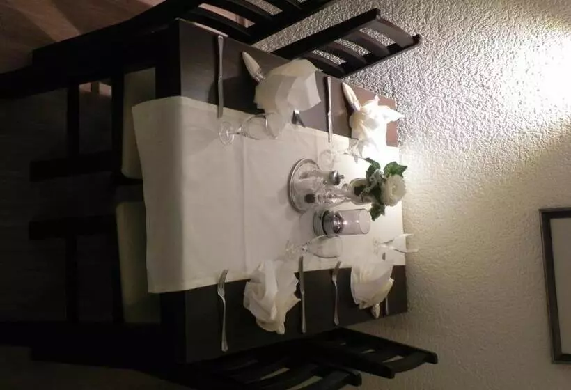 호텔 Zur Eldenburg