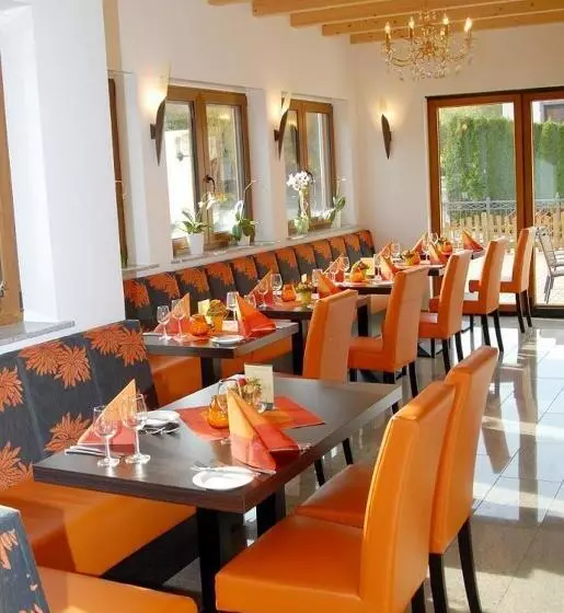 Pensionat Restaurant Laux