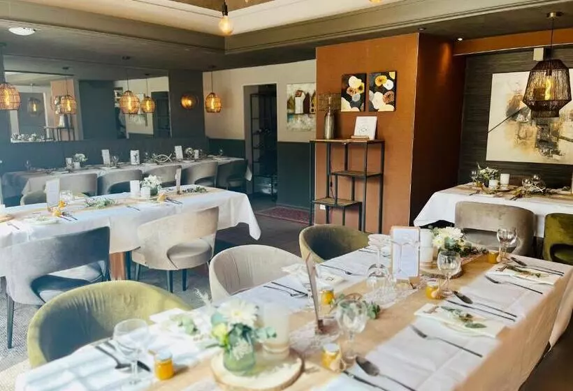 Pensionat Restaurant Laux