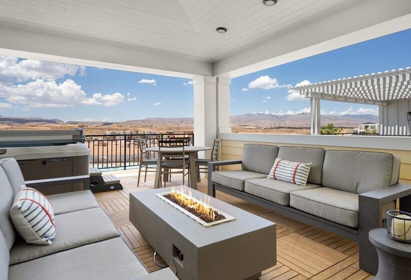 Sandy Beach Estate By Redawning