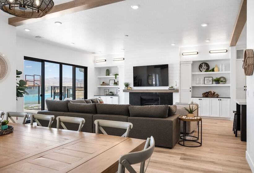 Sandy Beach Estate By Redawning