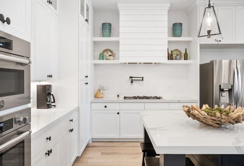 Sandy Beach Estate By Redawning