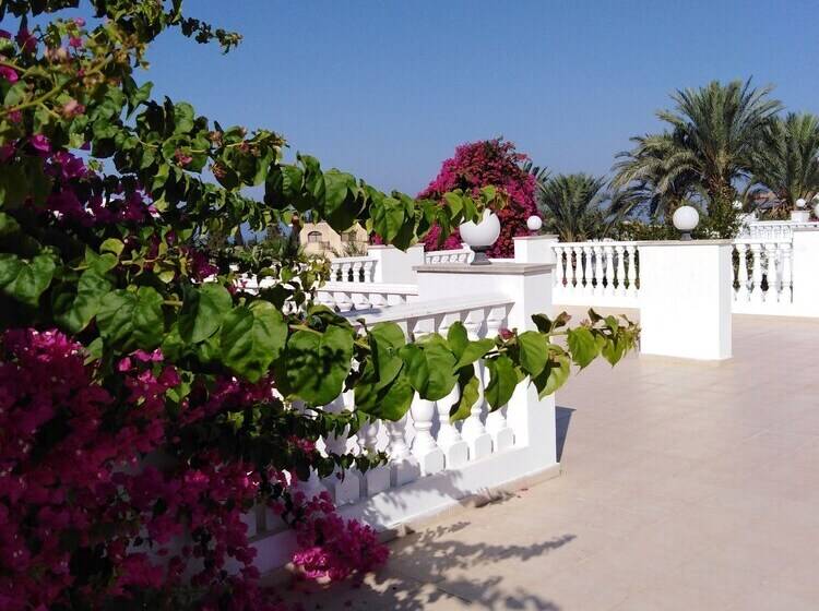 Coral Cypria Villa !!