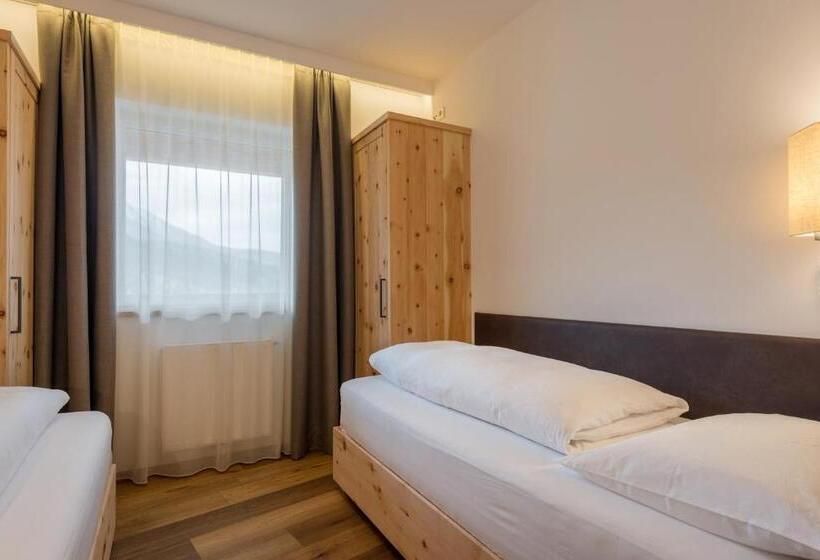 호텔 Das Royal In Obereggen