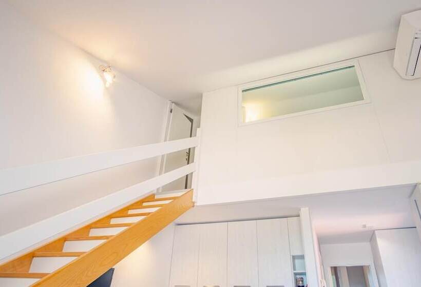 La Casa Sulla Collina Italian Homing