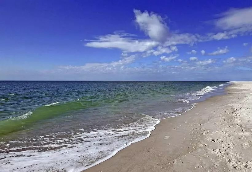 South Seas Beach Villa 2001