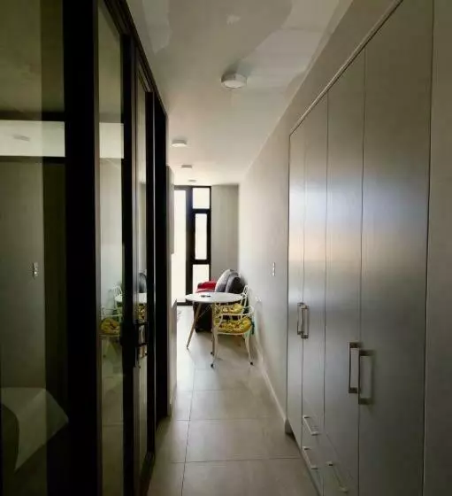 Bellamare @6 Luxury Beachfront Apartment
