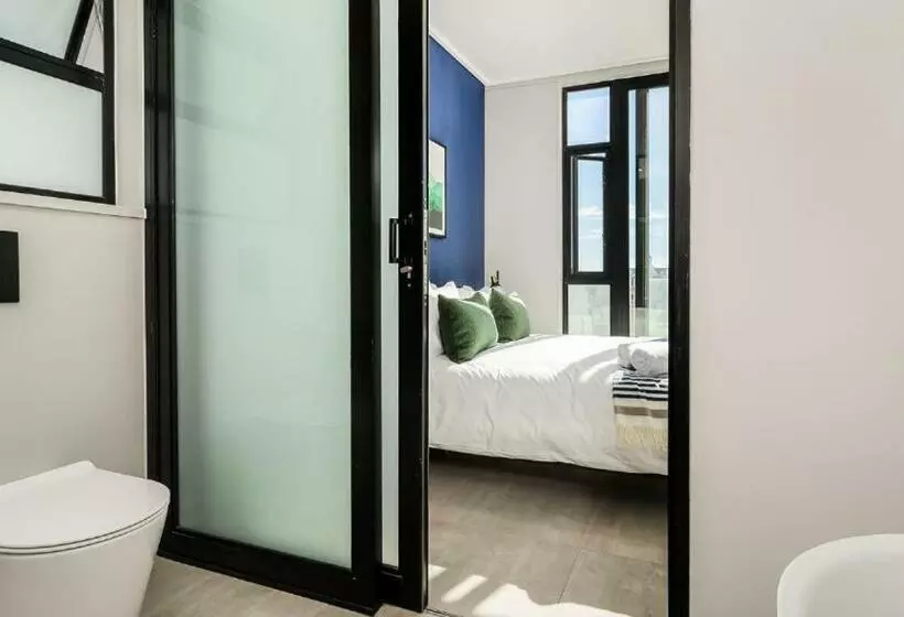 Bellamare @6 Luxury Beachfront Apartment