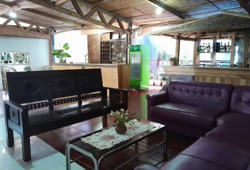 Hotel Pison