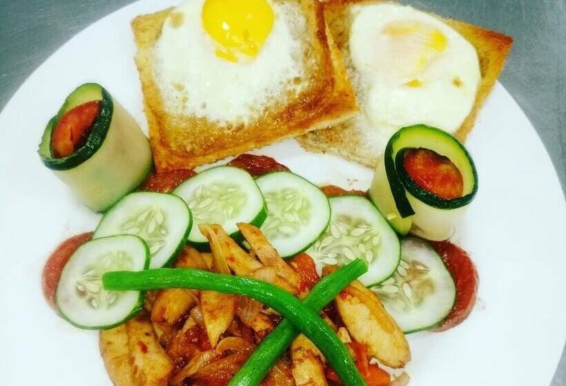 پانسیون Lala S Boutique