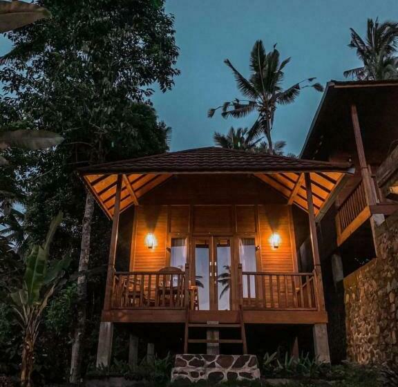 ペンション Uma D Nyuh Homestay