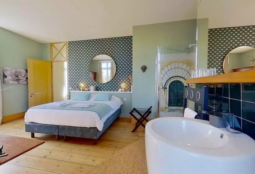 Aamiaismajoitus (B&B) Château Fleur D Aya