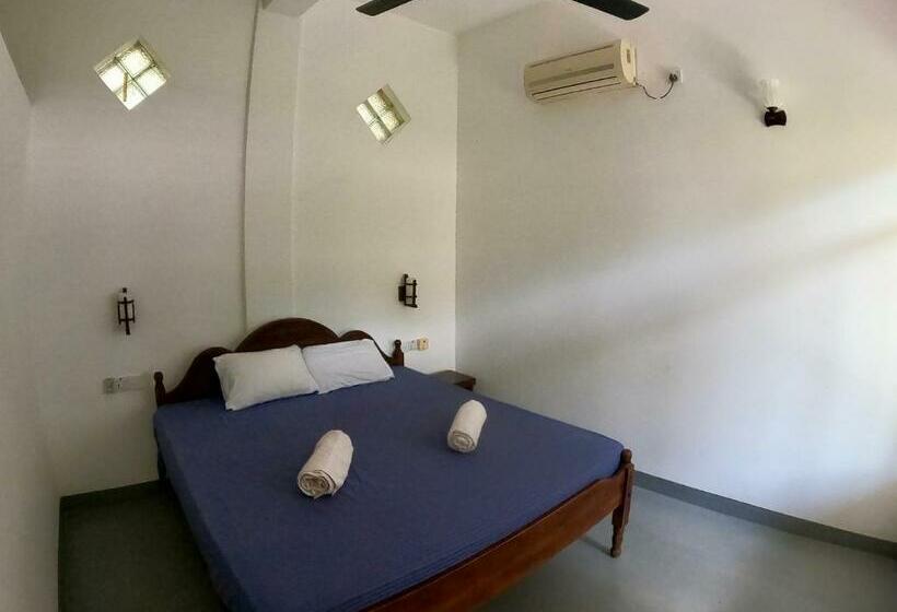 Freedom Beach Arugam Bay