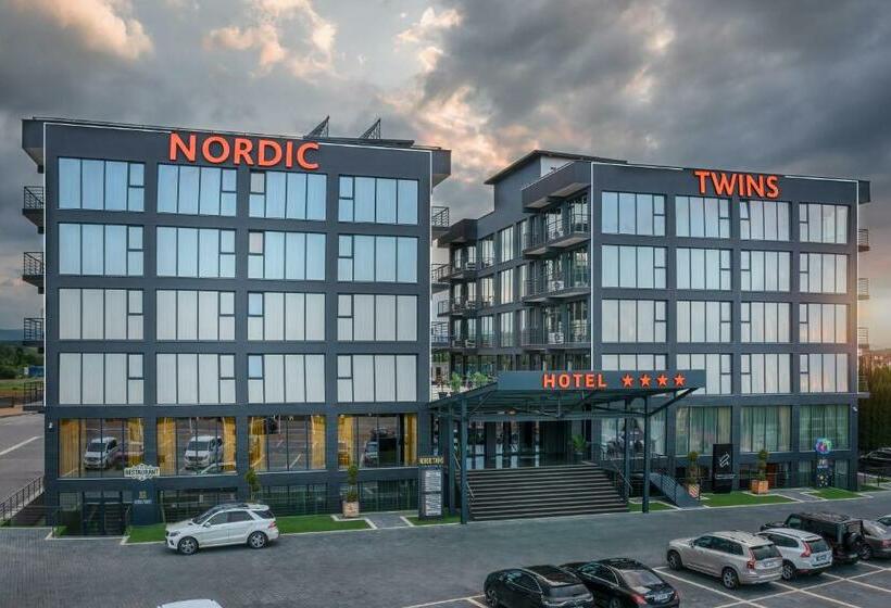 בית מלון כפרי Nordic Twins & Wellness