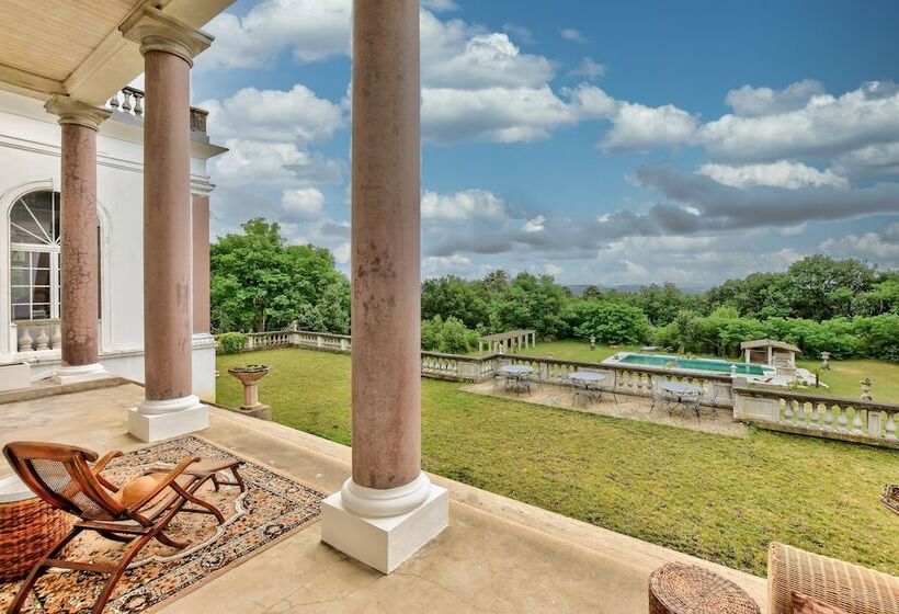 膳宿费 Chateau De Pourpry