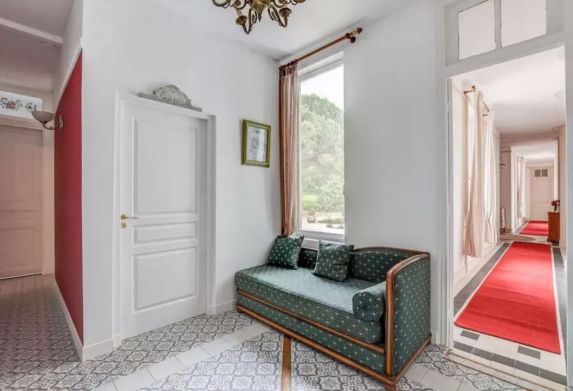 ペンション Chateau De Pourpry