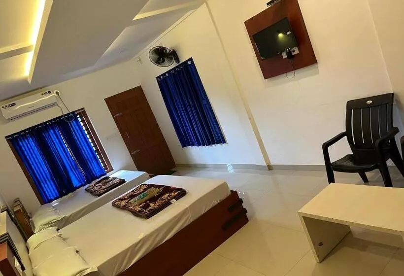 Majatalo Dakshinakasi Guest House