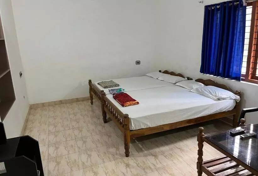 Majatalo Dakshinakasi Guest House