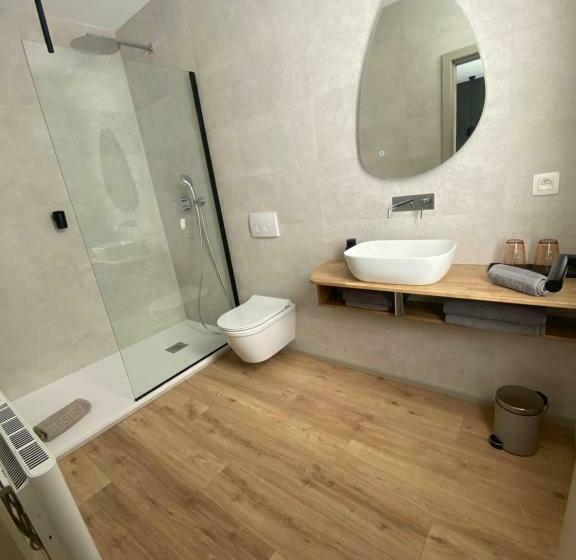 پانسیون Good Mood   Chambres Et Suite