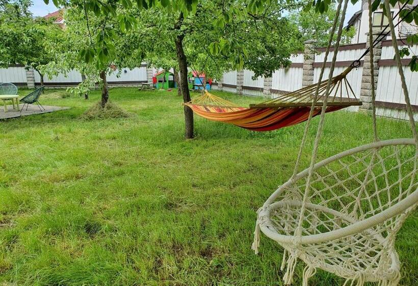 پانسیون Surf Inn