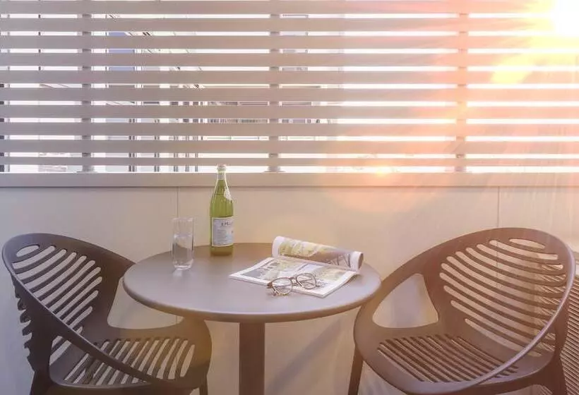 Punthill Essendon North