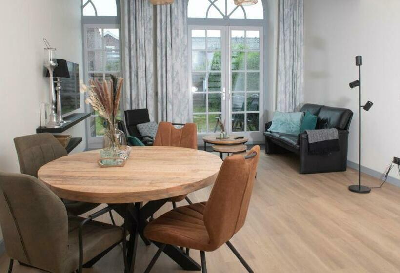 مبيت وإفطار Texbed