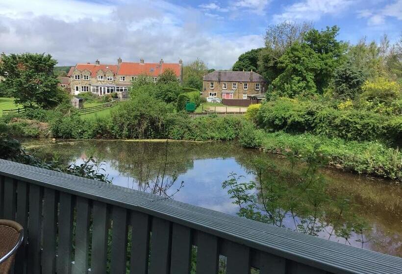 مبيت وإفطار The Board Inn   Lealholm